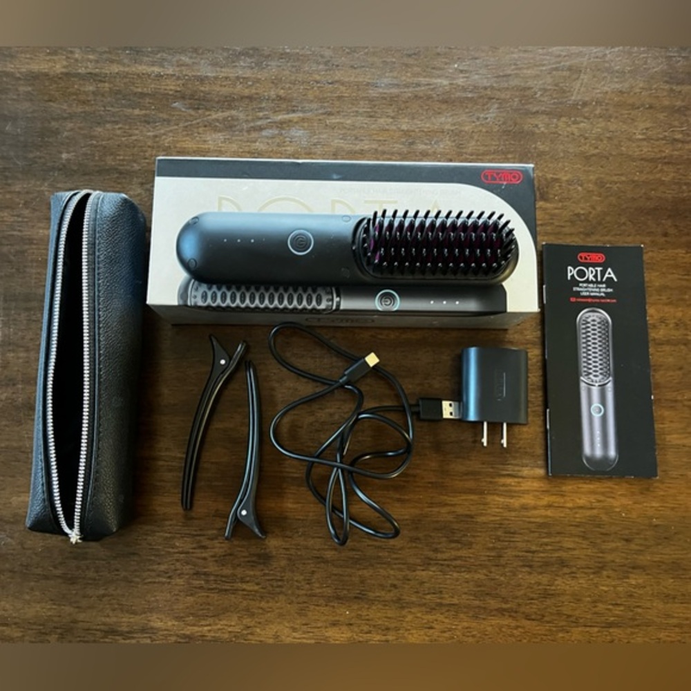 Portable Hair Straightening Brush NWOT